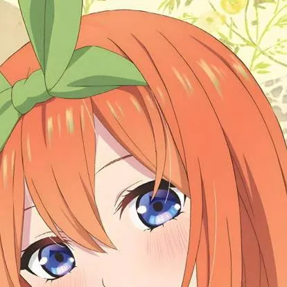 chat with ai character: yotsuba nakano 