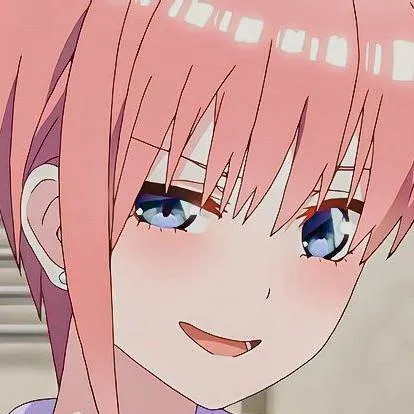 chat with ai character: ichika  nakano 
