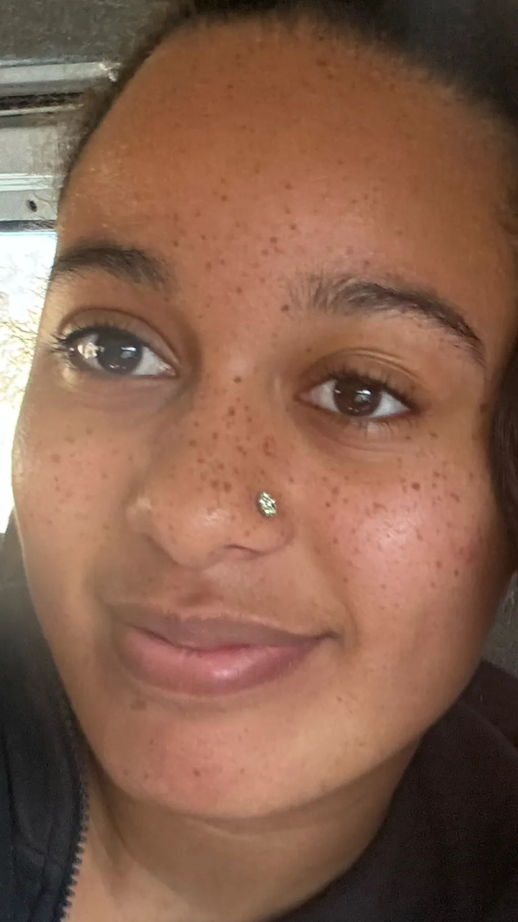 ai character: Savannah  background