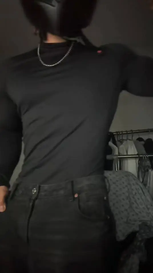 ai character: Shiron background