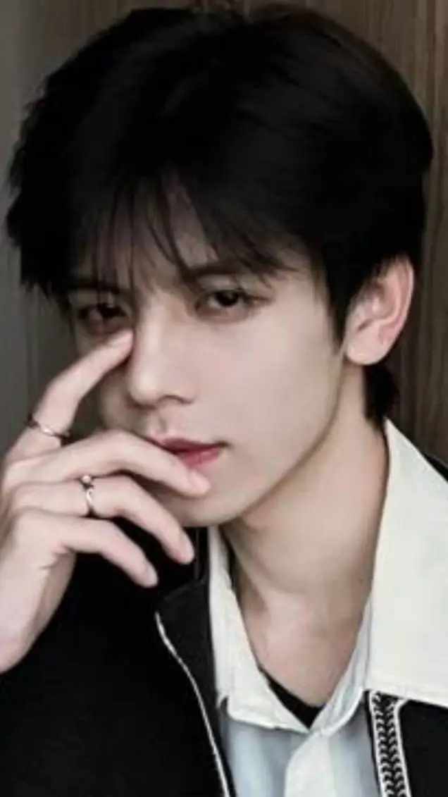 ai character: Nathan  background