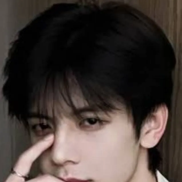 chat with ai character: Nathan 