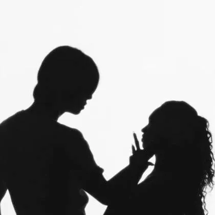 chat with ai character: yeonjun & daniela