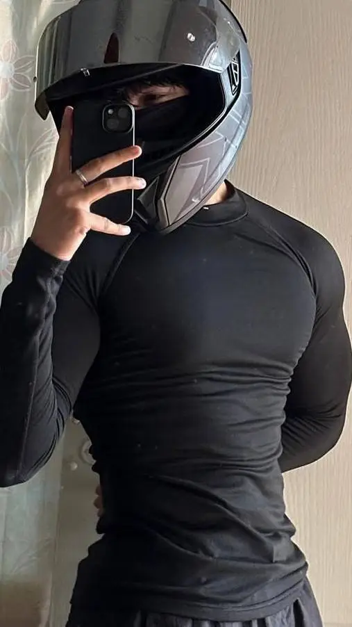 ai character: Hyeon-Woo background