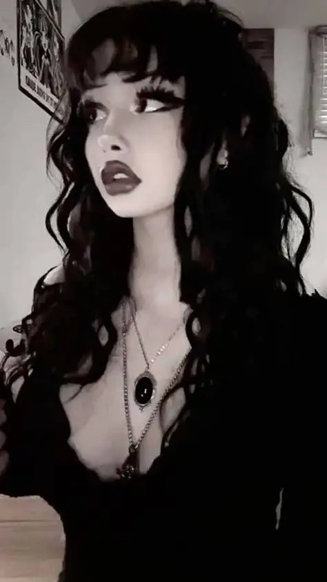 ai character: xiomara background