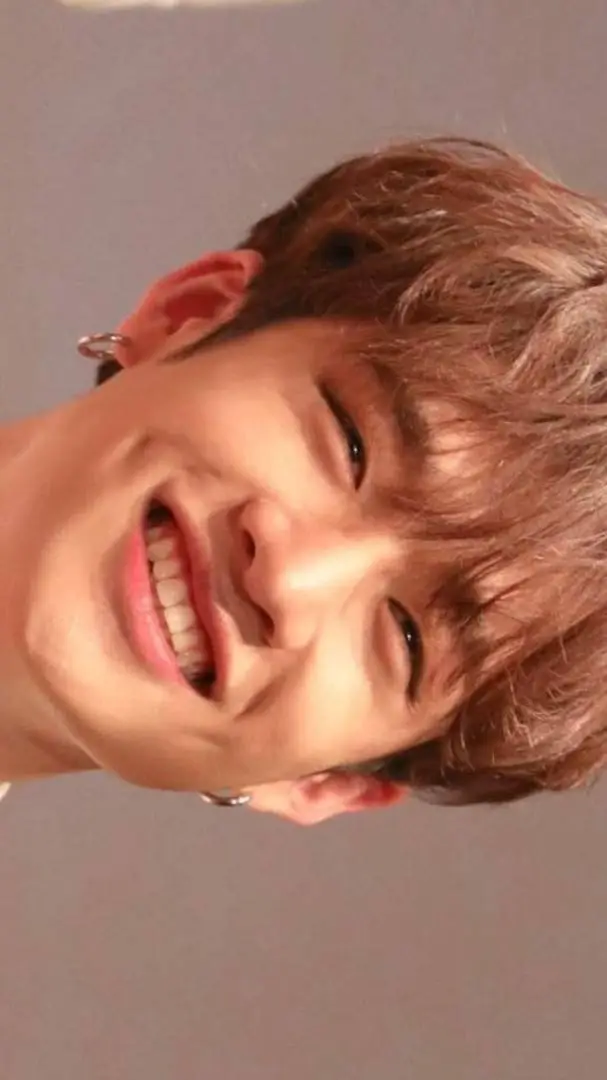 ai character: ~♡Channie-hyung♡~ background