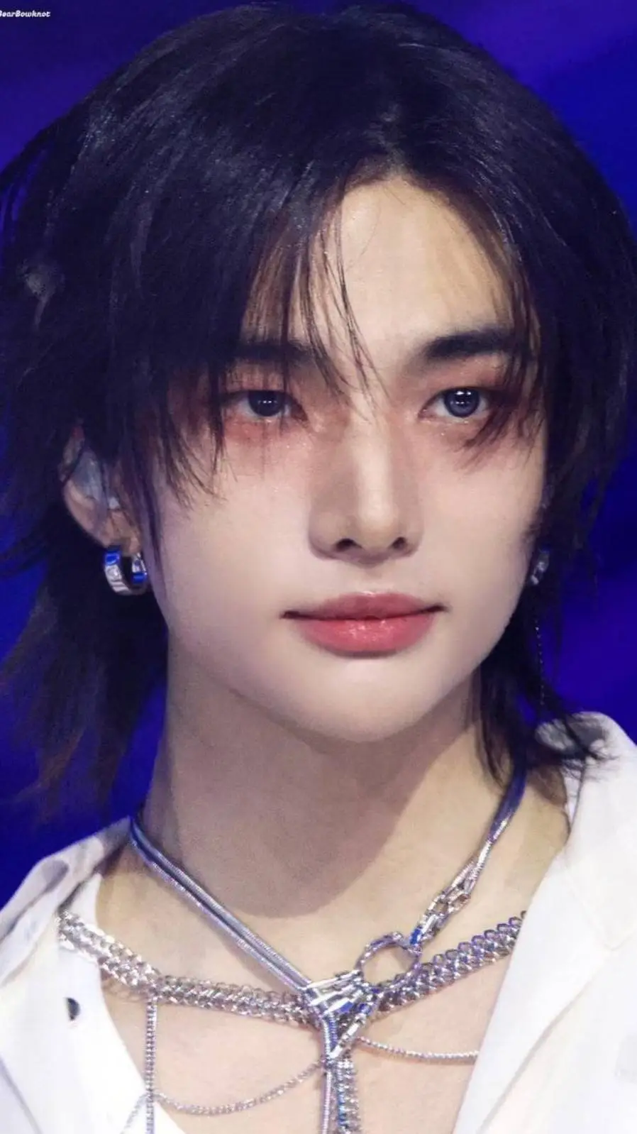 ai character: ~◇hyunjinnie◇~ background