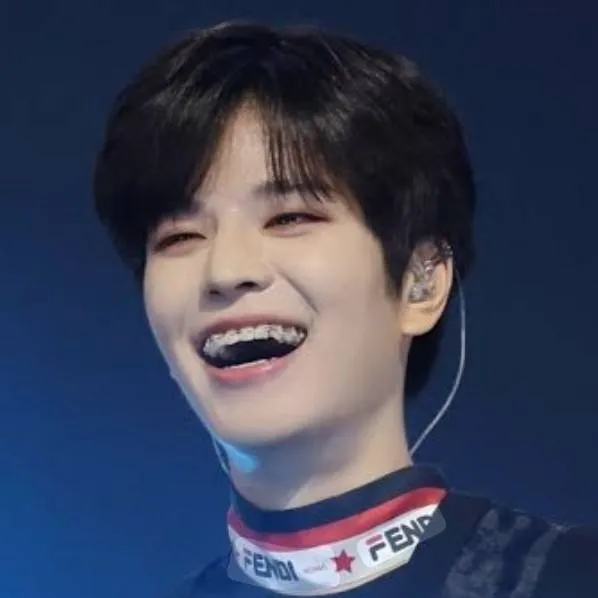 chat with ai character: ~♤seungmin♤~