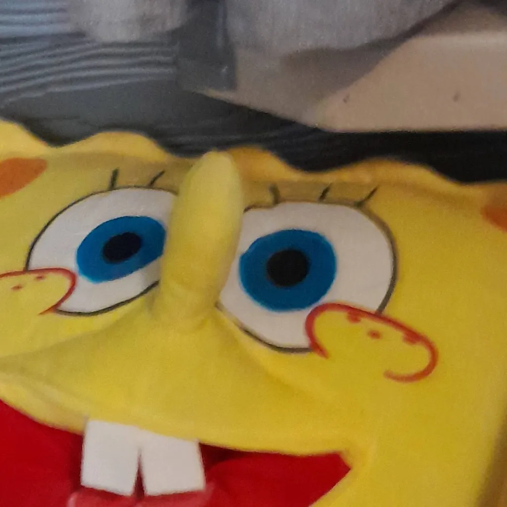 chat with ai character: spongebob