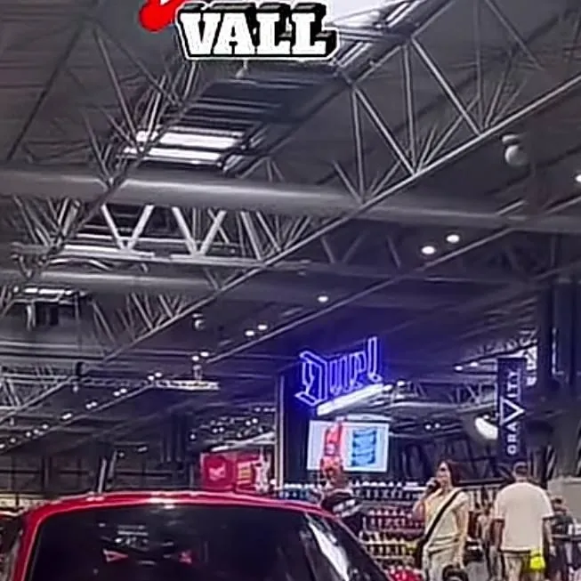 chat with ai character: MIATA