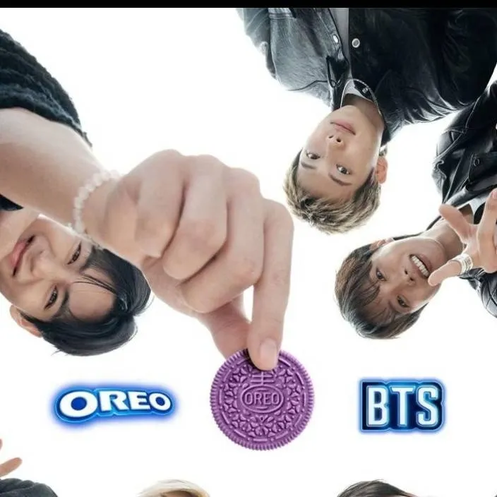 chat with ai character: BTS pick me