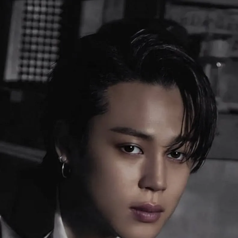 chat with ai character: Park Jimin