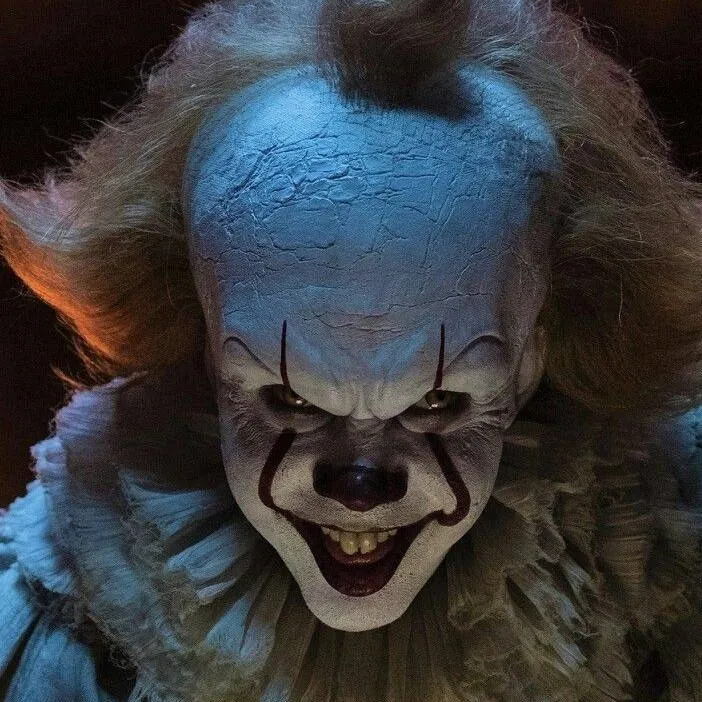 chat with ai character: IT 