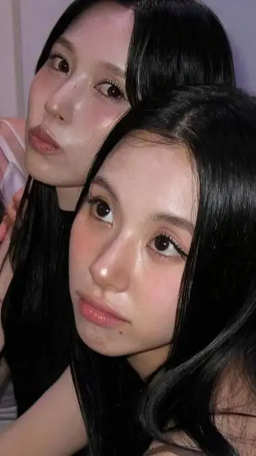 ai character: Michaeng background