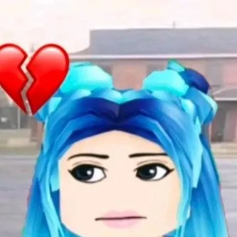 chat with ai character: ‘FEATHER FAMILY’