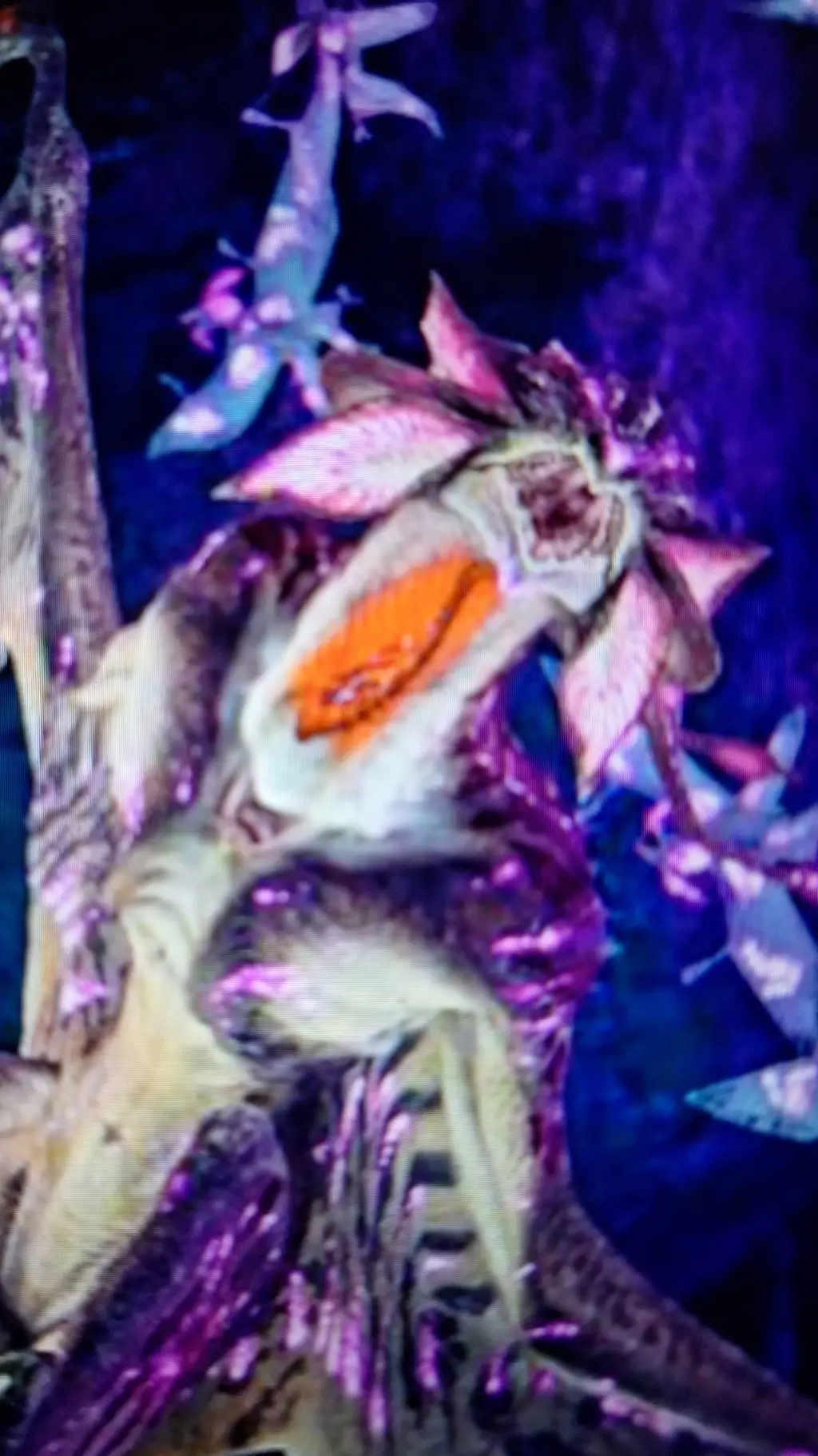 ai character: 👾Narluk🎮 background