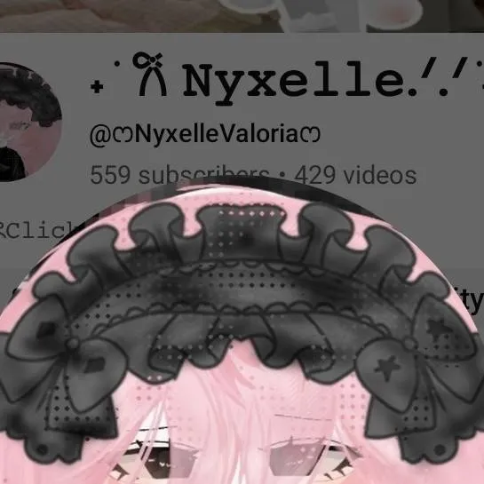 chat with ai character: Nyxie/Nyxelle