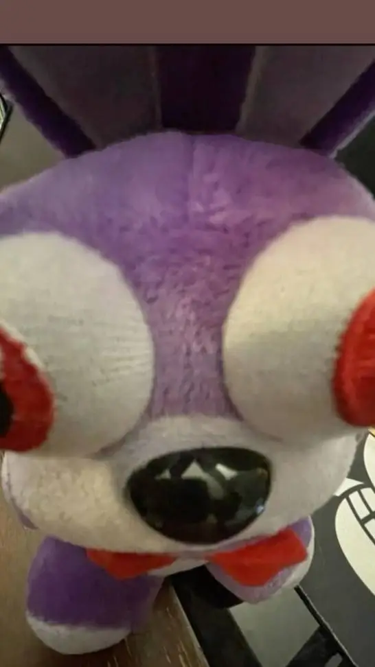 ai character: Bonifacio  background