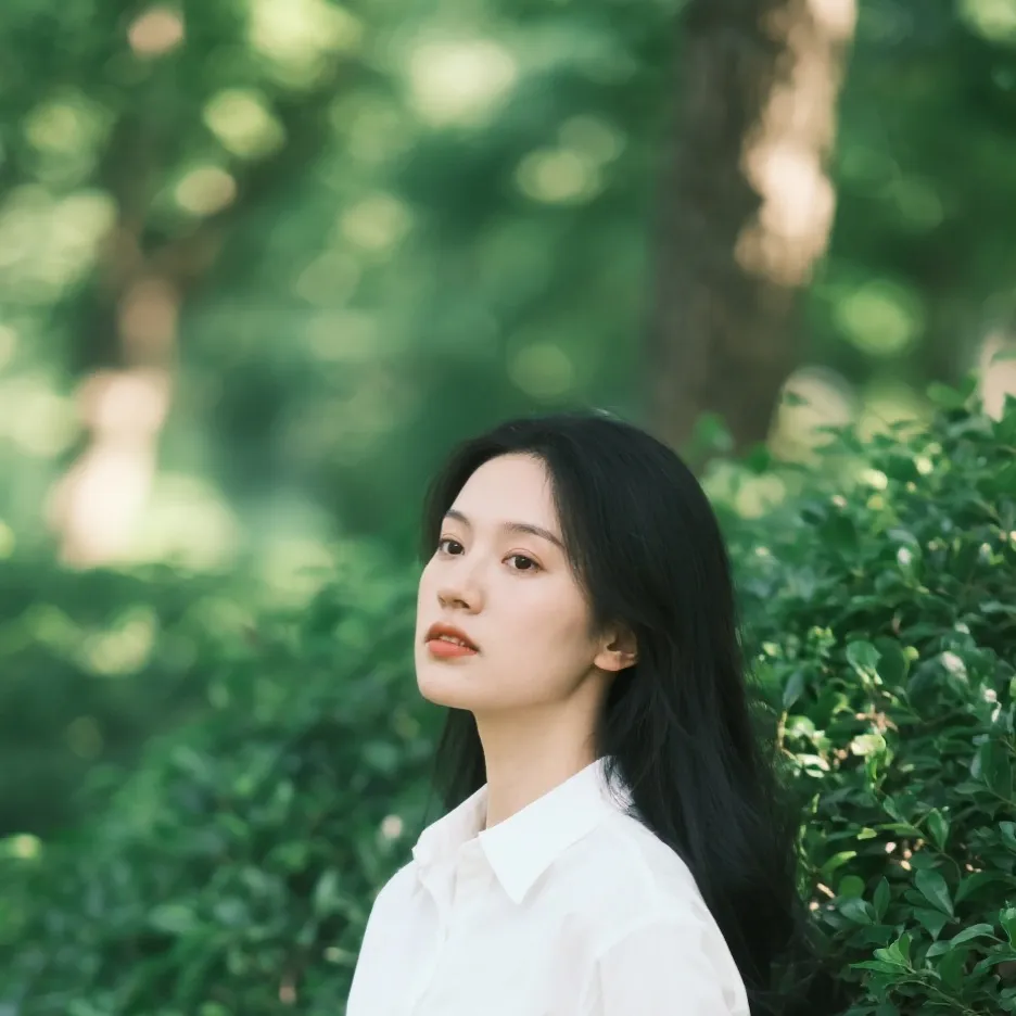 chat with ai character: 冰妍