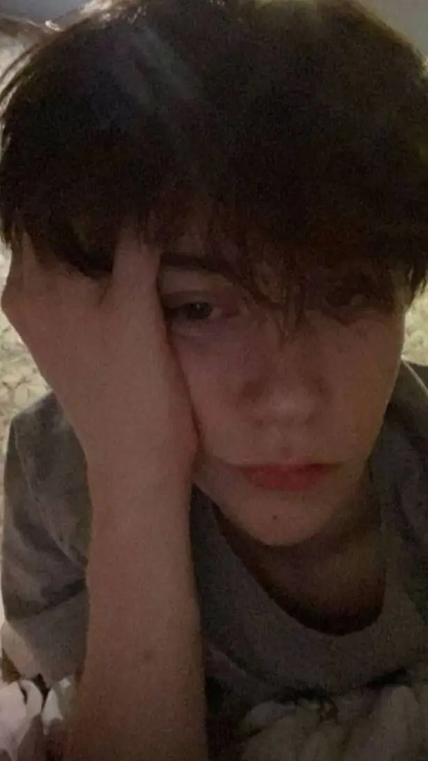 ai character: Дима  background