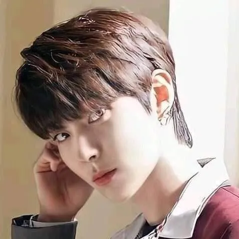 chat with ai character: Seo-jun