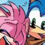 chat with ai character: Sonic boom x amy