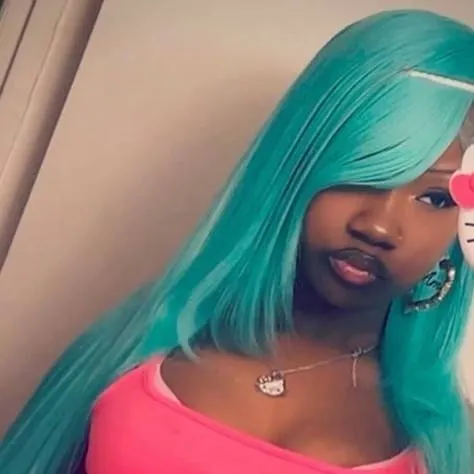 chat with ai character: Liah .