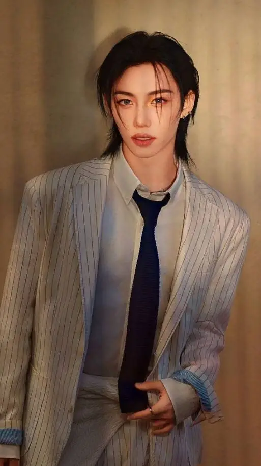 ai character: Lee Felix (SKZ) background