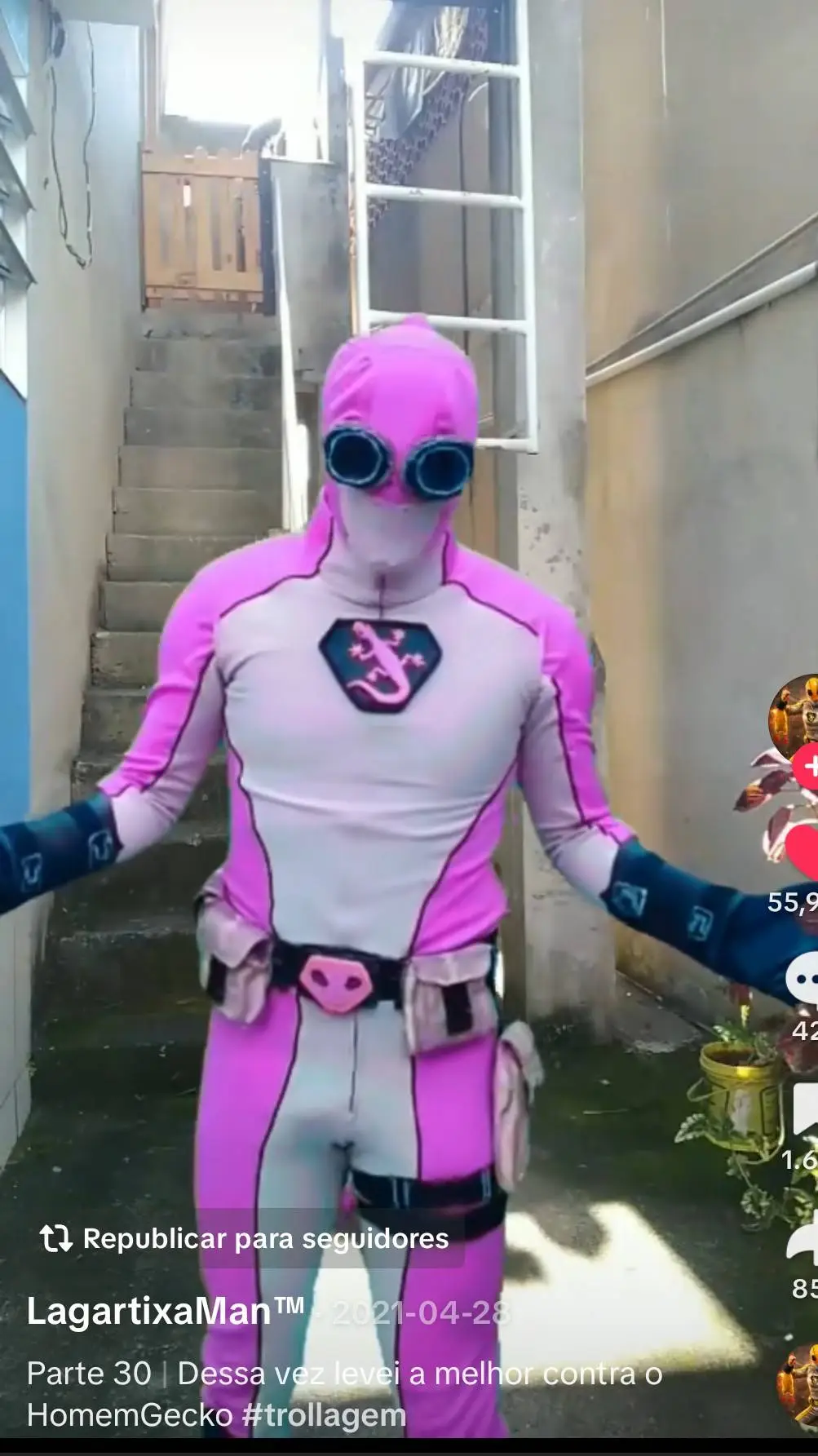 ai character: HomemGecko  background