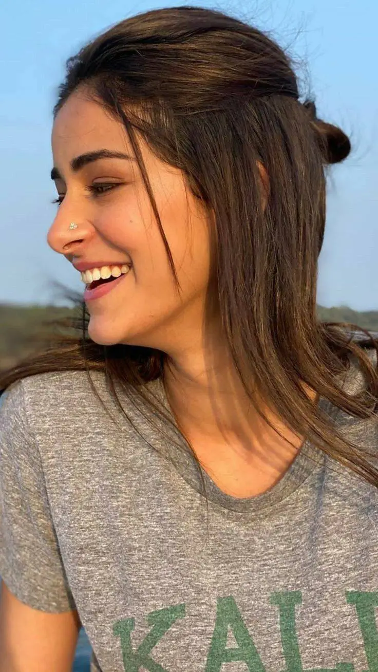 Talkie AI - Chat with Alina
