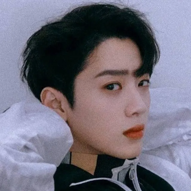 chat with ai character: 🔥Alan🔥🫦