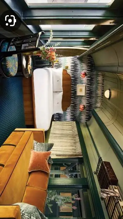 ai character: fs hotel train  background