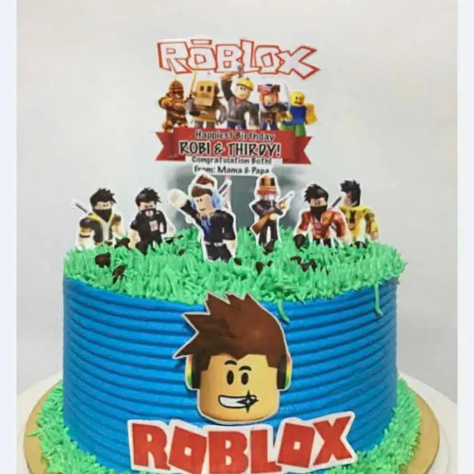 chat with ai character: roblox cake