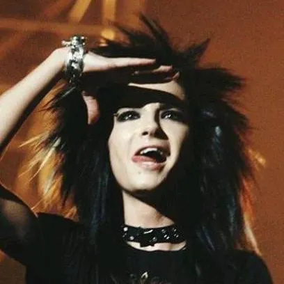 chat with ai character: Bill Kaulitz 2