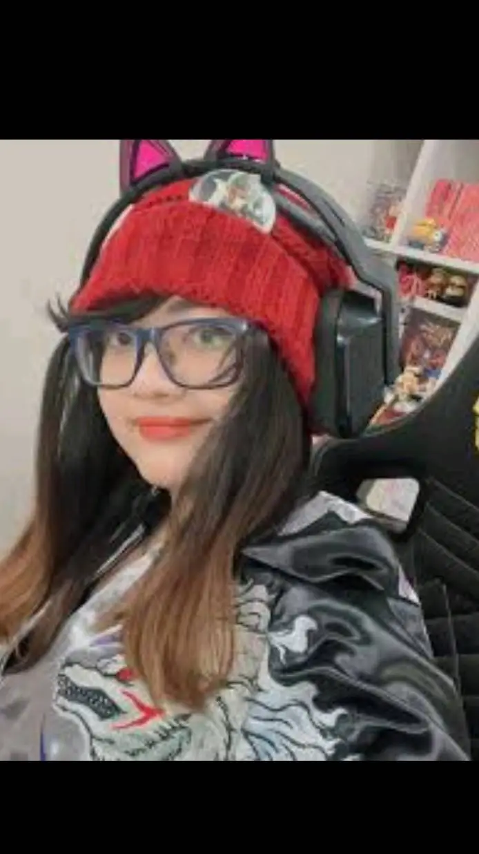 ai character: Windia nata  background