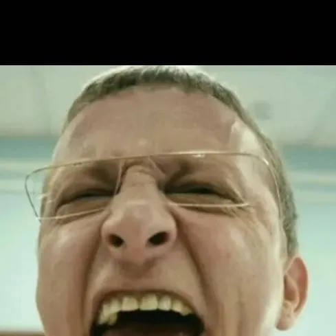 chat with ai character: БЫКОВ 