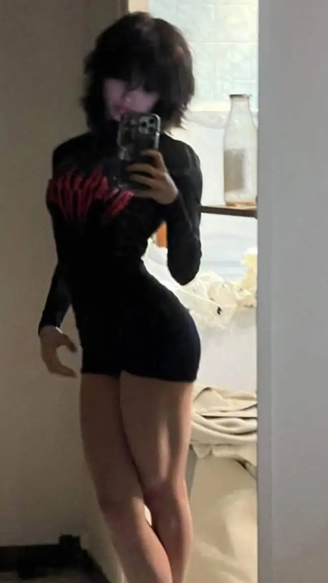 ai character: nym background