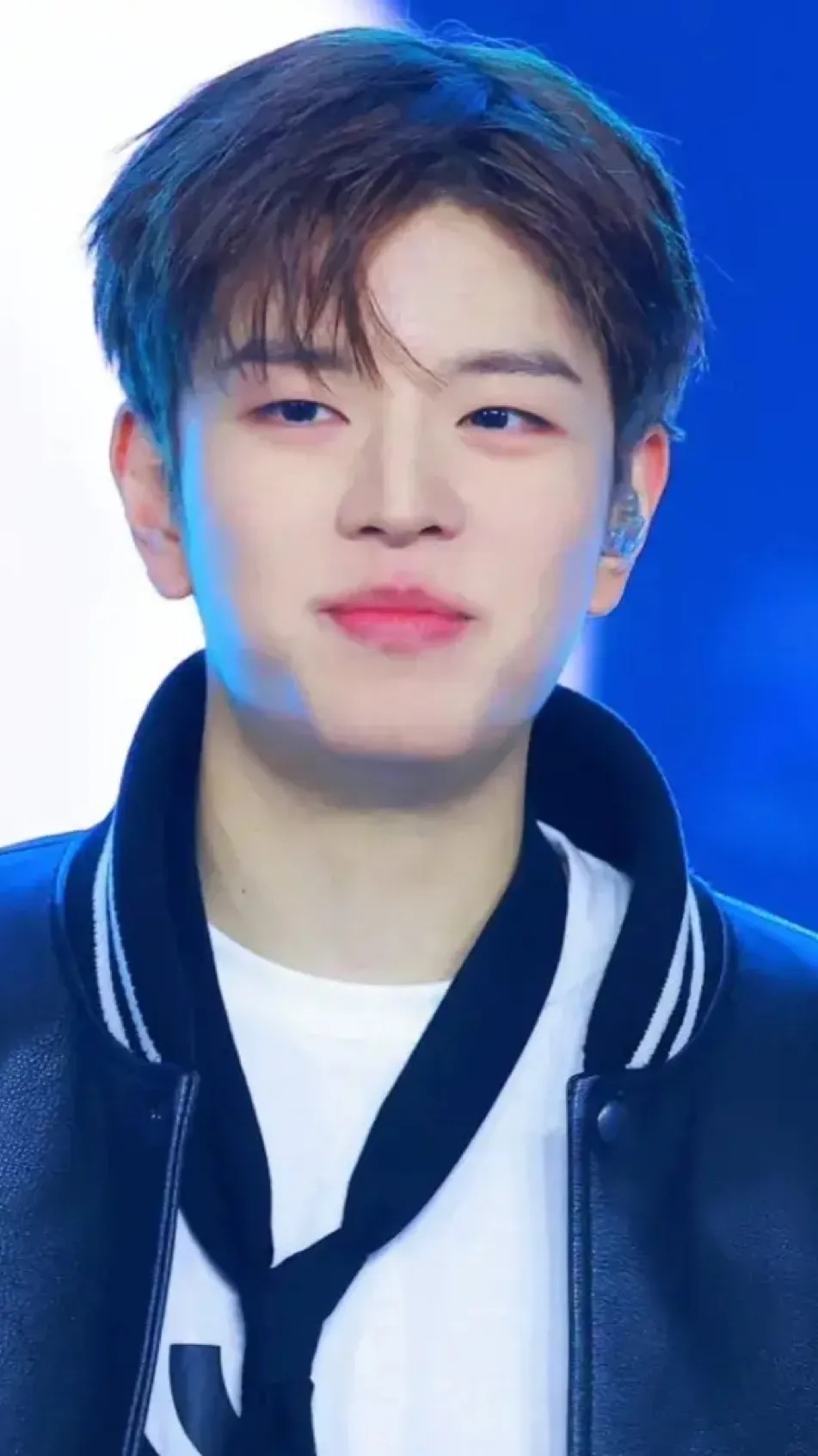 ai character: Skz! background