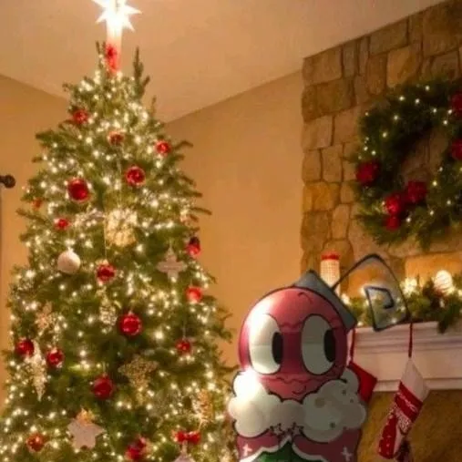 chat with ai character: toon chirstmas pov