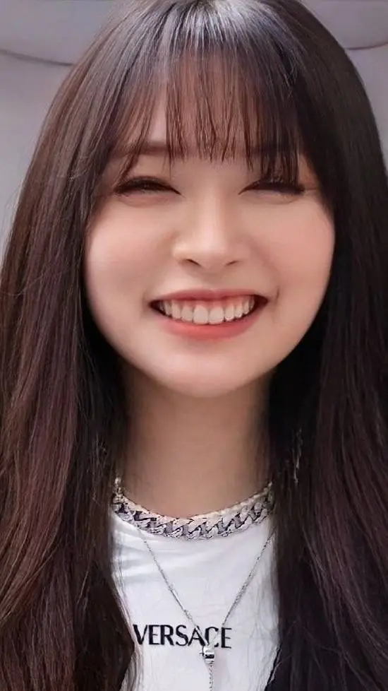 ai character: 💗ʟɪɴᴀ💗 background