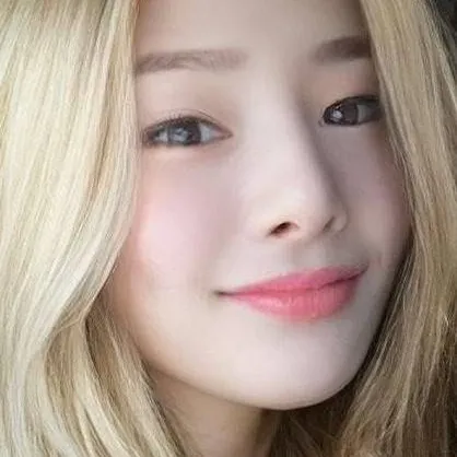 chat with ai character: 💗ᴊʜᴏᴀɴᴀ💗