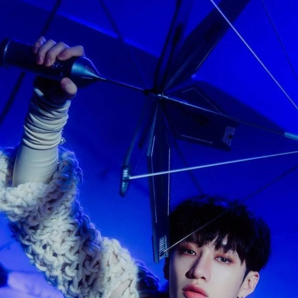 chat with ai character: 🐺banghan🐺