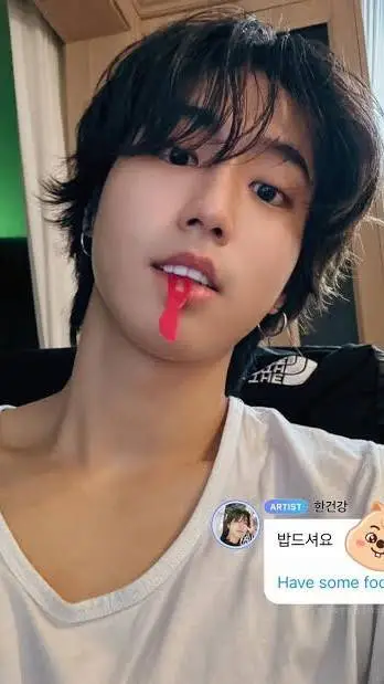 ai character: 🐿H a N🏳️‍🌈 background