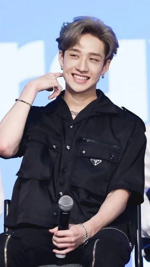 ai character: Changbin background