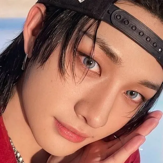 chat with ai character: Chan Hyung (SICK)