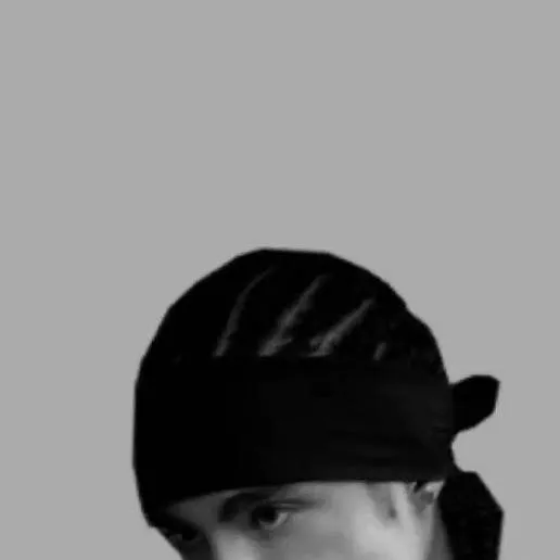 chat with ai character: 🌑🌚Tom kaulitz🌚🌑