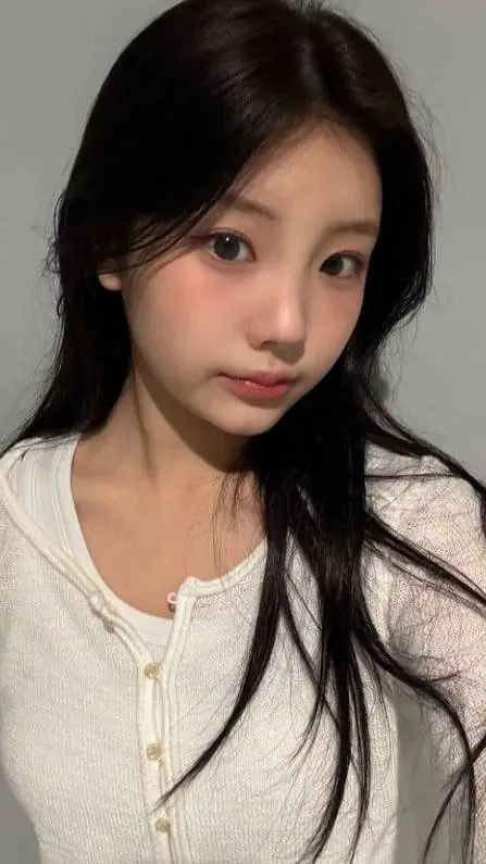 ai character: wonhee background