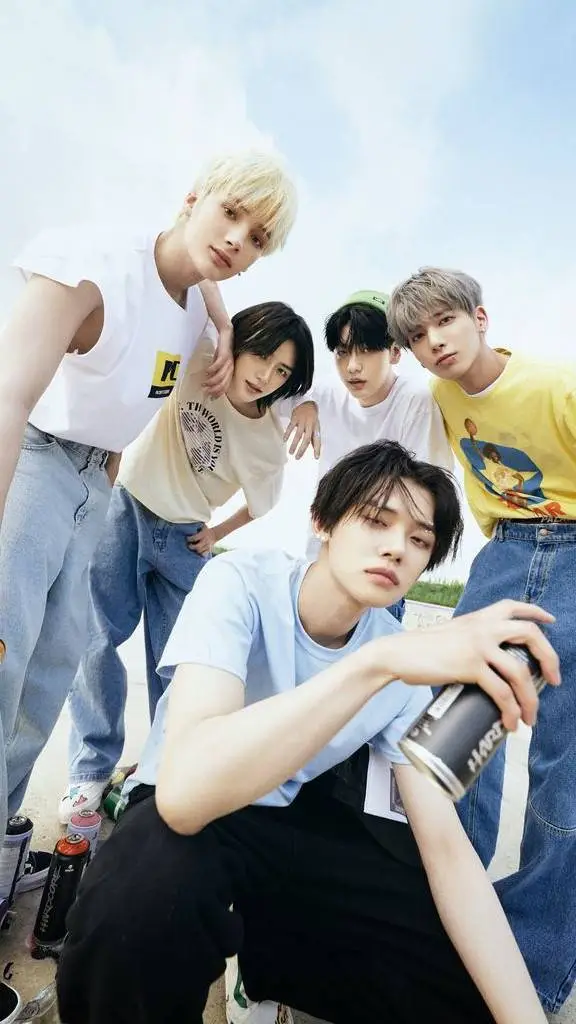 ai character: TXT background