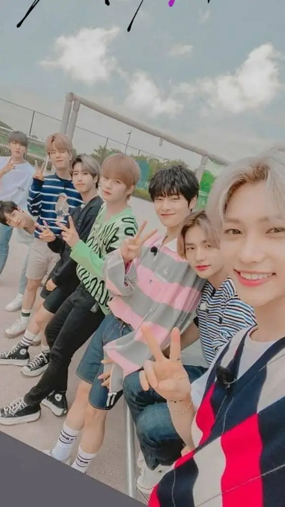 ai character: Straykids! background