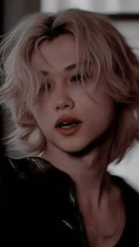 ai character: Lixxy background